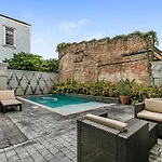 3Br Cottage By Hosteeva Close To St Charles W Pool