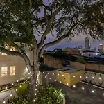 3Br Cottage By Hosteeva Close To St Charles W Pool
